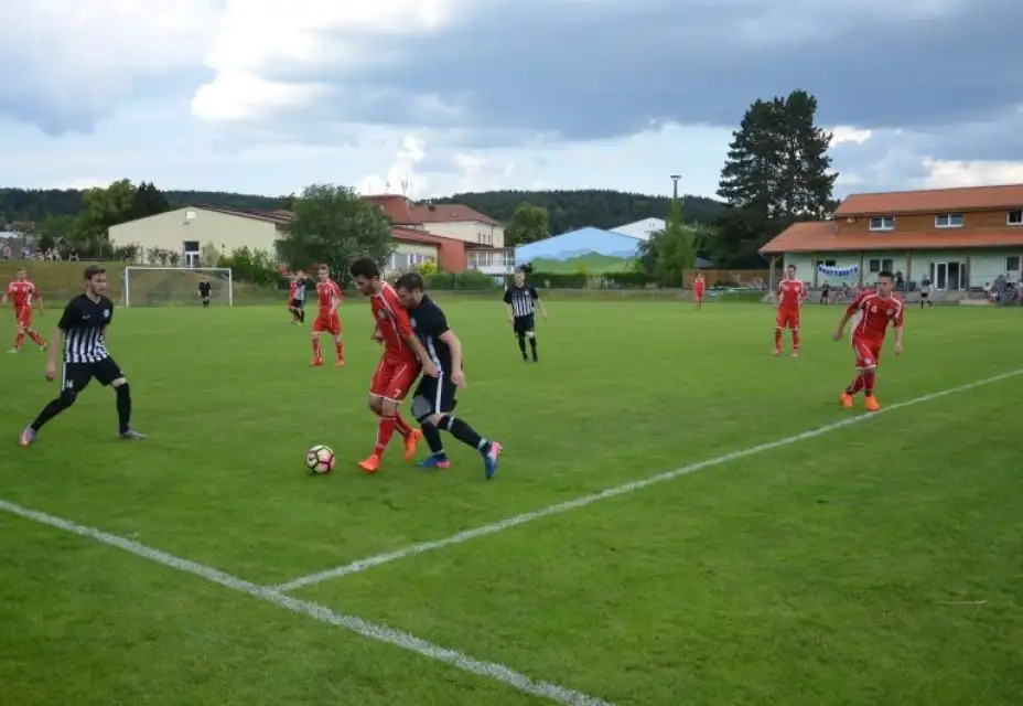 B tým odčinil prohru s Ostrovem